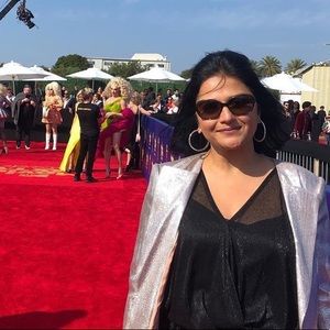 Meet your Posher, Mala